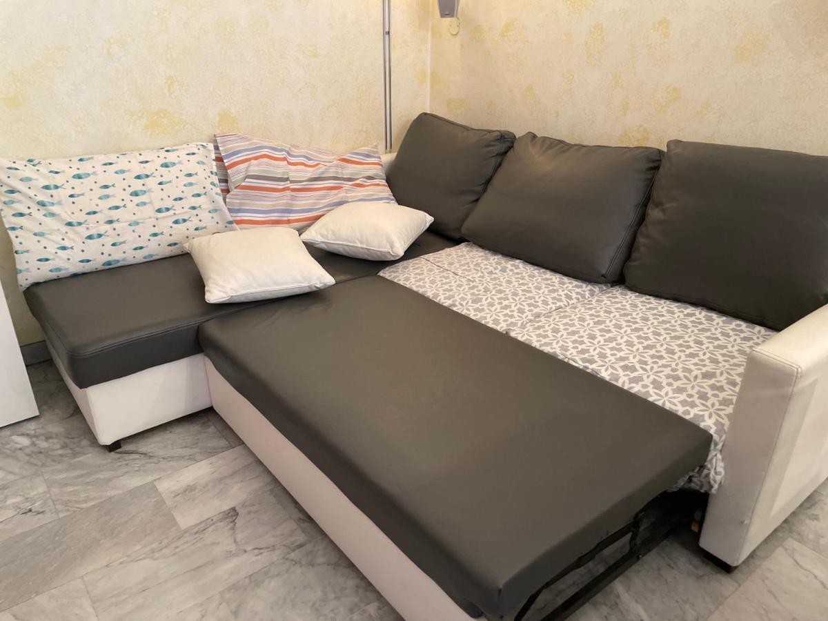 Impeccable Bnb In Milan Next To M1 Metro 10 Mins Away From Duomo Wi-Fi Feel Like Home Exteriör bild